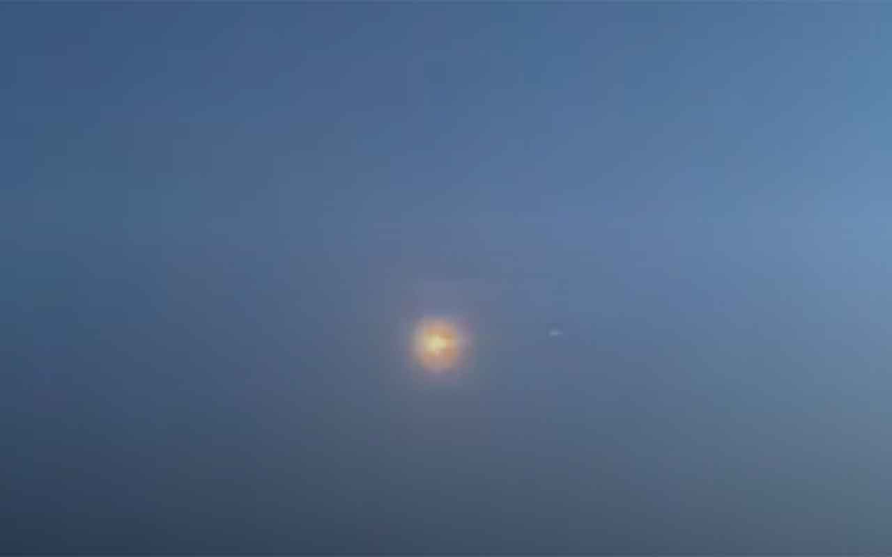 Spektakuläres Naturphänomen: Heller Meteor erhellt den Nachthimmel über Nordrhein-Westfalen