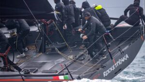 RocketNikka: Roberto Lacortes triumphale Rückkehr in den klassischen Regattasport und die Jagd nach dem ORC-Titel