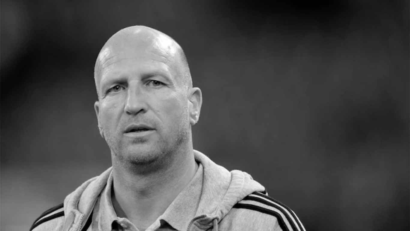 Tiefe Trauer im deutschen Fußball: Ehemaliger Bundesliga-Trainer Roger Prinzen stirbt plötzlich im Alter von 57 Jahren